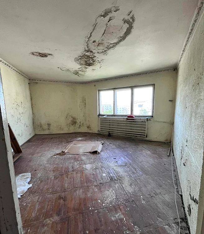 Cel mai urât apartament din Vaslui se vinde FOTO vremea Nouă