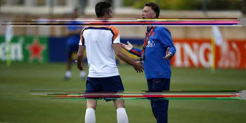 Van Gaal Van Persie FOTO Reuters