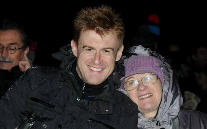 Andrei Postelnicu şi părinţii săi (FOTO ARHIVA PERSONALA)