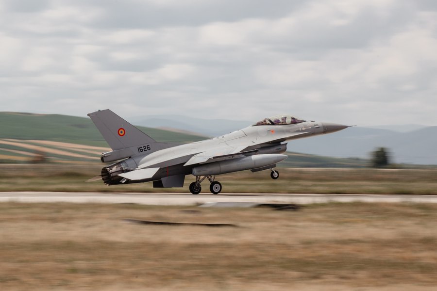 Atac cu drone la frontiera României. Aeronane F-16 de la Baza Borcea s-au ridicat de la sol
