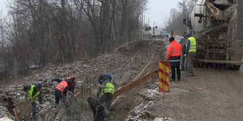 reabilitare drum judetean mehedinti FOTO Corina Macavei 