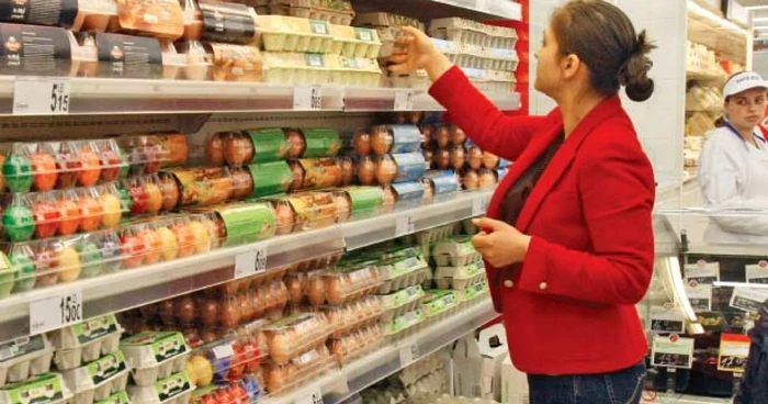 Producătorii de alimente oferă cele mai multe posturi de agenţi de vânzări   