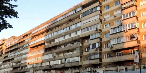 bloc iasi jpg
