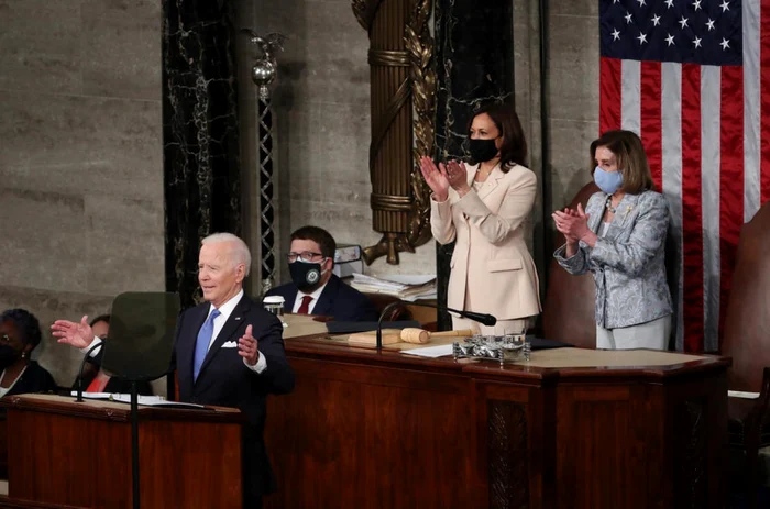 Joe Biden luând cuvântul în Congresul SUA la 100 de zile de la preluarea mandatului FOTO EPA-EFE