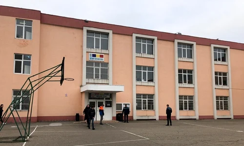 elev constanta etaj jpeg