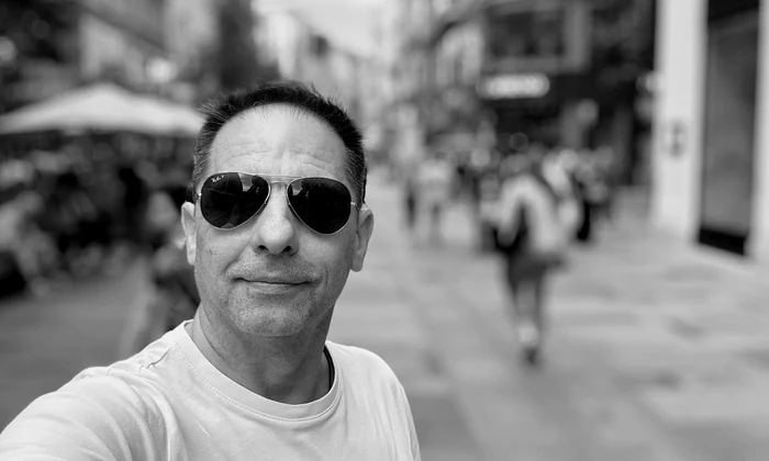Dan Negru   Facebook jpg