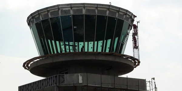 Noul turn de control al Aeroportului “Ştefan cel Mare” de la Salcea