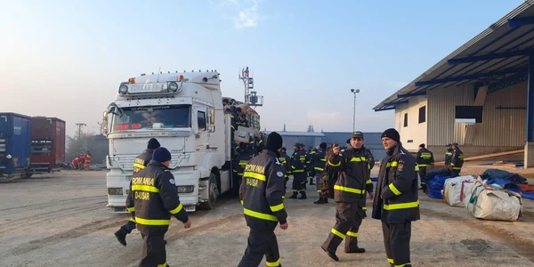 Echipa de salvatori romani dupa cutremurul din Turcia FOTO IGSU jpeg