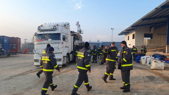 Salvatorii români sunt în provincia Hatay din Turcia. FOTO IGSU