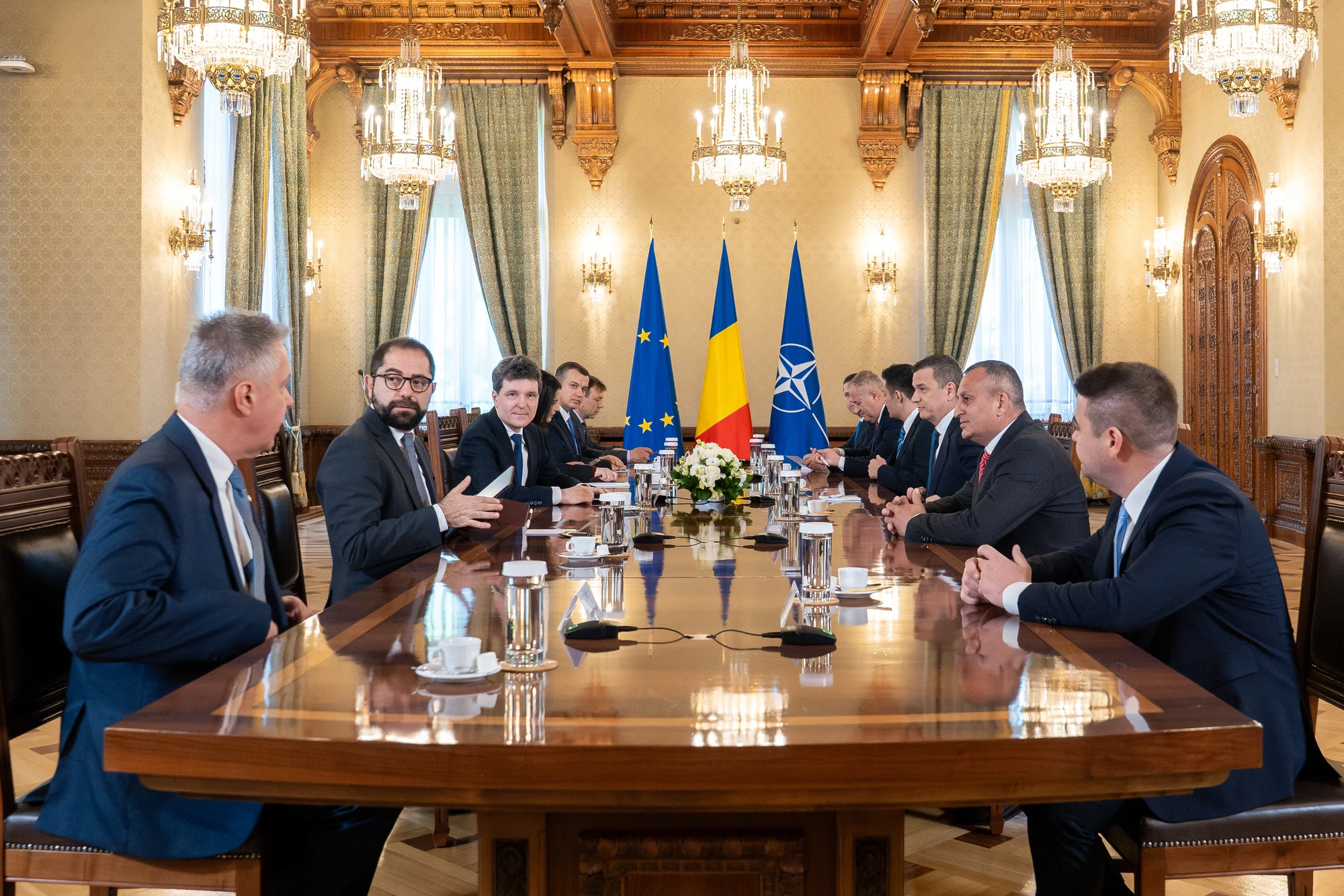 Cine câștigă și cine pierde dacă Sorin Grindeanu revine premier. Radiografia celor două luni de blocaj politic