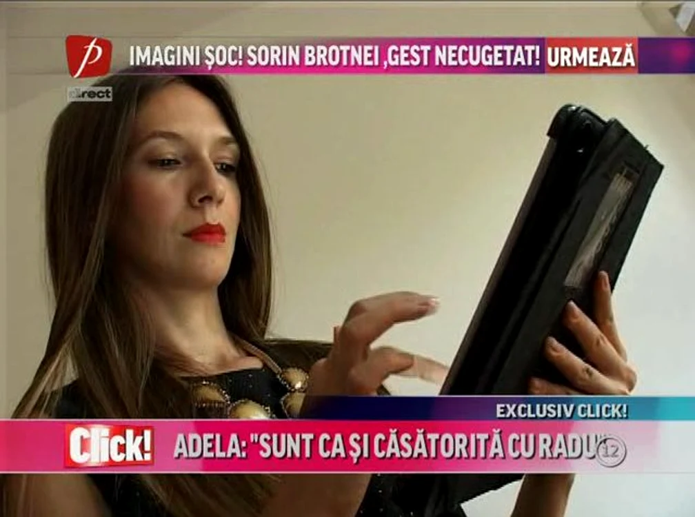 Actriţa este nedespărţită de tabletă