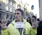 Protest în Piaţa Universităţii împotriva HexiPharma. FOTO Inquam Photos/Octav Ganea