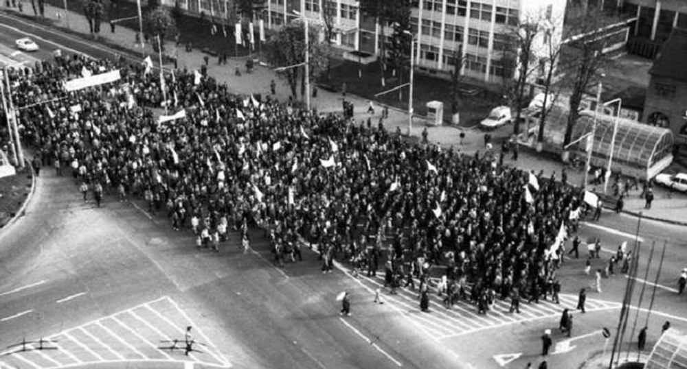 Participant la revolta de la Brașov: „Nu mai voiau pâine, voiau libertate. Portocalele și roțile de cașcaval de la partid au fost aruncate“