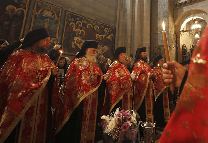 Tensiuni la Biserica Sfântului Mormânt din Ierusalim. Preoții, în conflict cu poliția israeliană