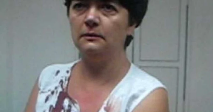 Avocata bătută spune că romii nu au probleme cu anchetatorii