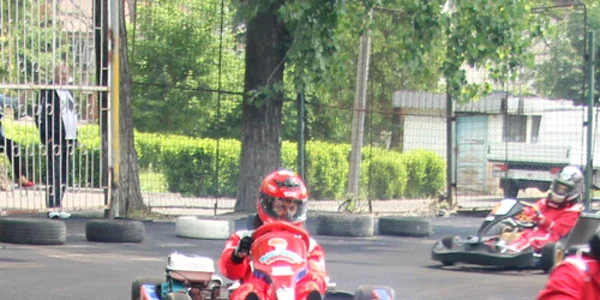 kart cu motor termic