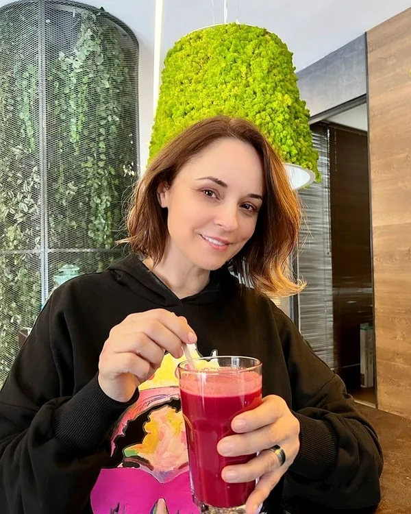 5 andreea marin 3 jpg jpeg
