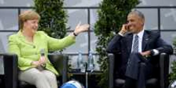 Merkel Obama Brandenburg EPA