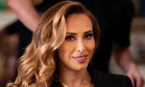 Vântur Iulia PNG