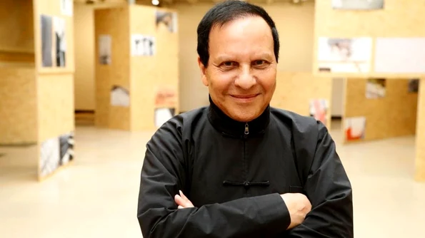 Azzedine Alaïa – povestea creatorului de modă supranumit «sculptorul corpului femeilor»  jpeg