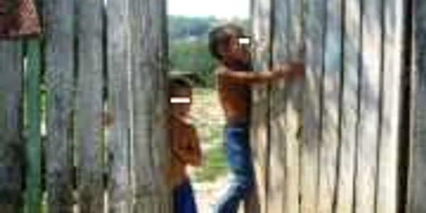Copiii au fost luaţi în plasament