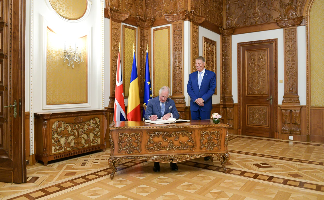 Printul Charles in Romania in vizita la Palatul Cotroceni la Klaus Iohannis (5) jpg