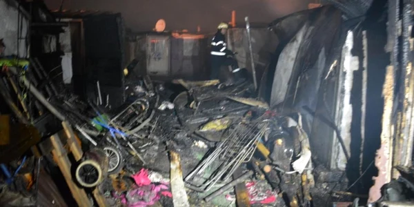 incendiu strada cantonului cluj foto isu cluj
