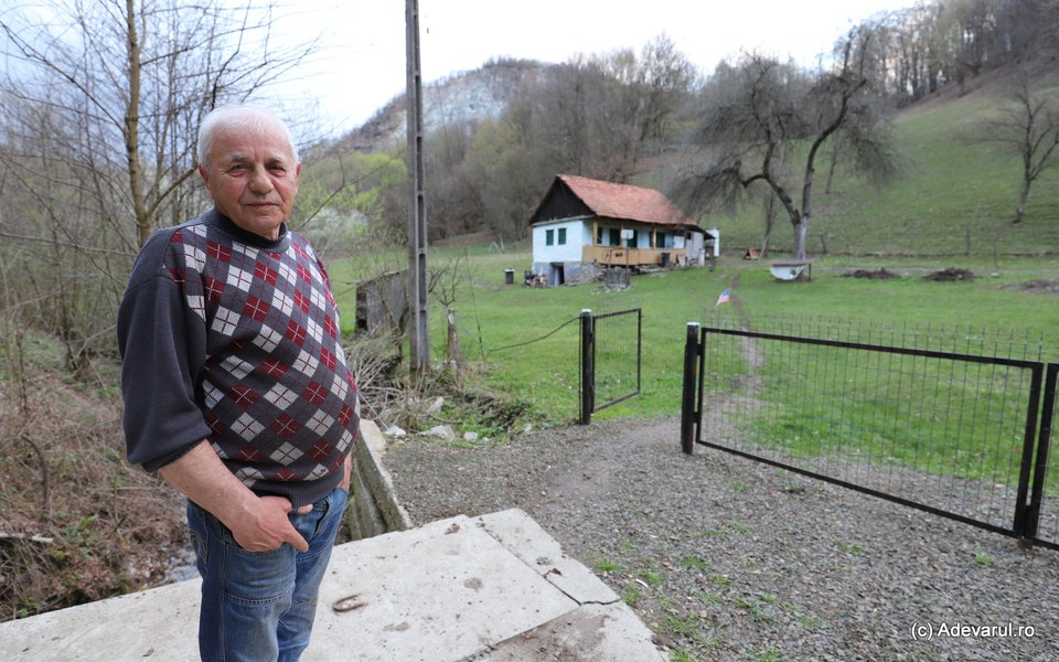 Valea Arsului, satul sărac din munții de aur, cupru și andezit. De ce a fost părăsit locul legendar din Apuseni
