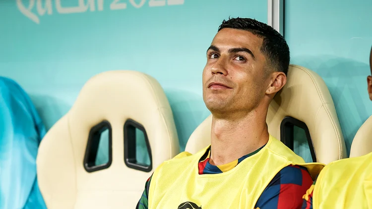 Cristiano Ronaldo, într-o postură neobișnuită contra Elveției: pe banca de rezerve
