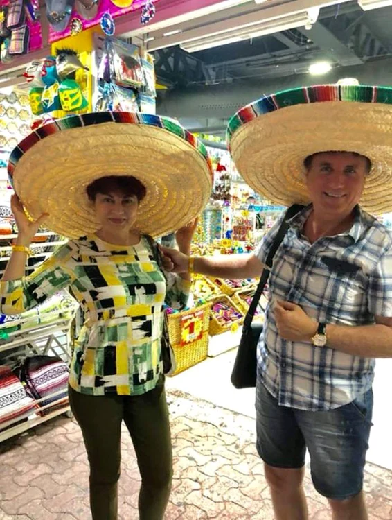 Soţii Enceanu în vacanţă