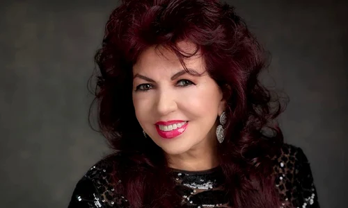Carmen Harra jpg