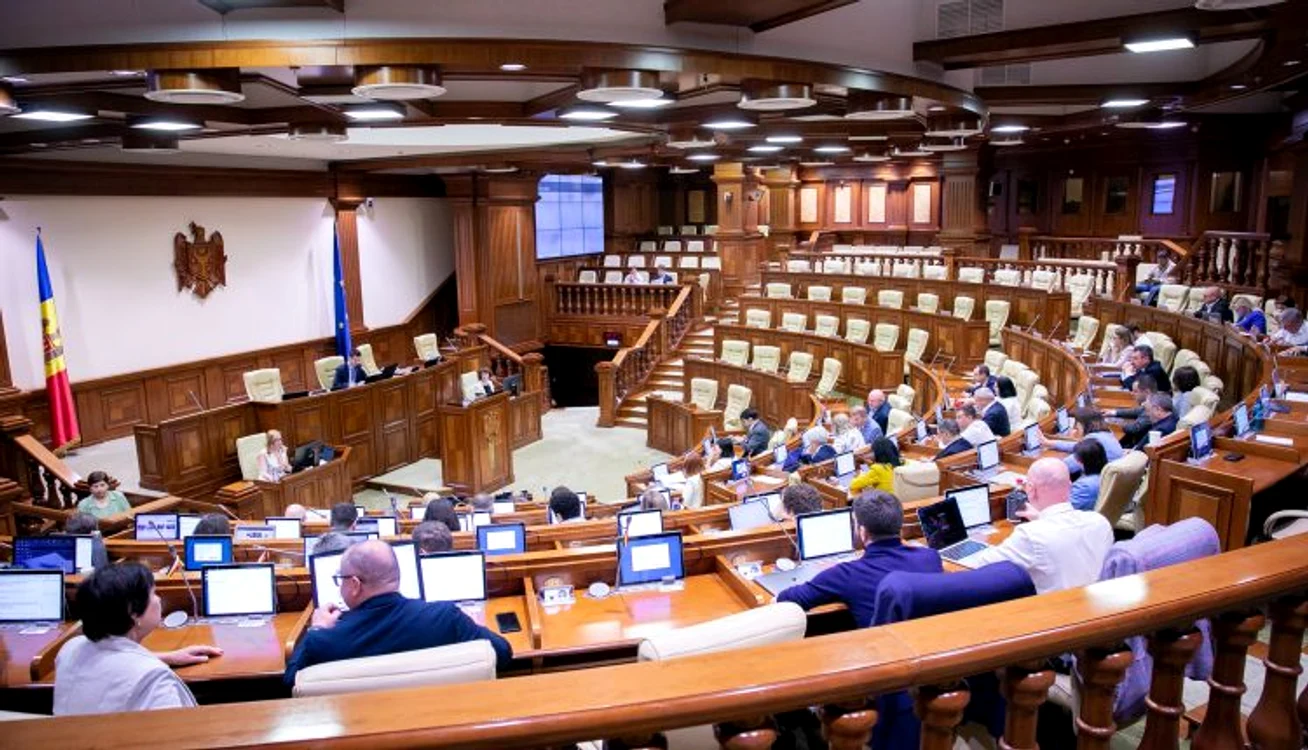 Proiectul a fost votat în prima lectură de parlamentul de la Chișinău. FOTO: Multimedia.parlament.md