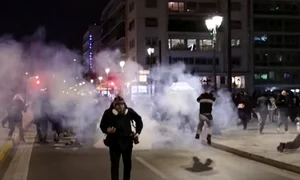 proteste in Atena CAPTURA jpg