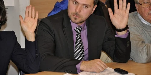 bogdan loghin viceprimar radauti