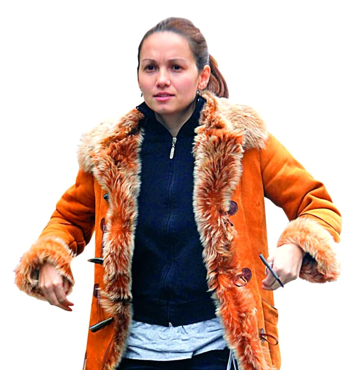 
    Nicoleta Beca este  cu 43 de ani mai  tânără decât Zamfir  