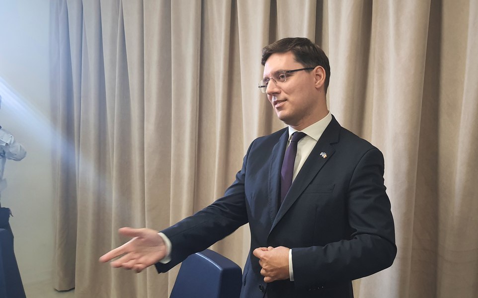 INTERVIU Vicepreședinte al Parlamentului European, critici voalate pentru Şoşoacă: „Scandalul nu aduce nimic bun pentru români”