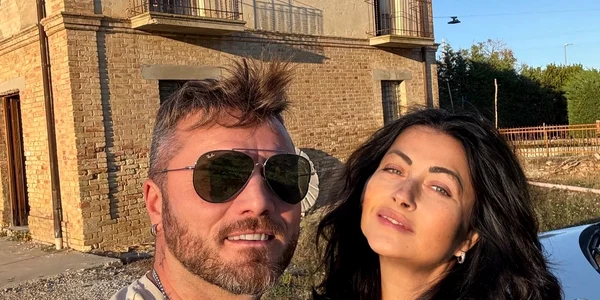 gabriela cristea tavi clonda casa italia facebook jpg