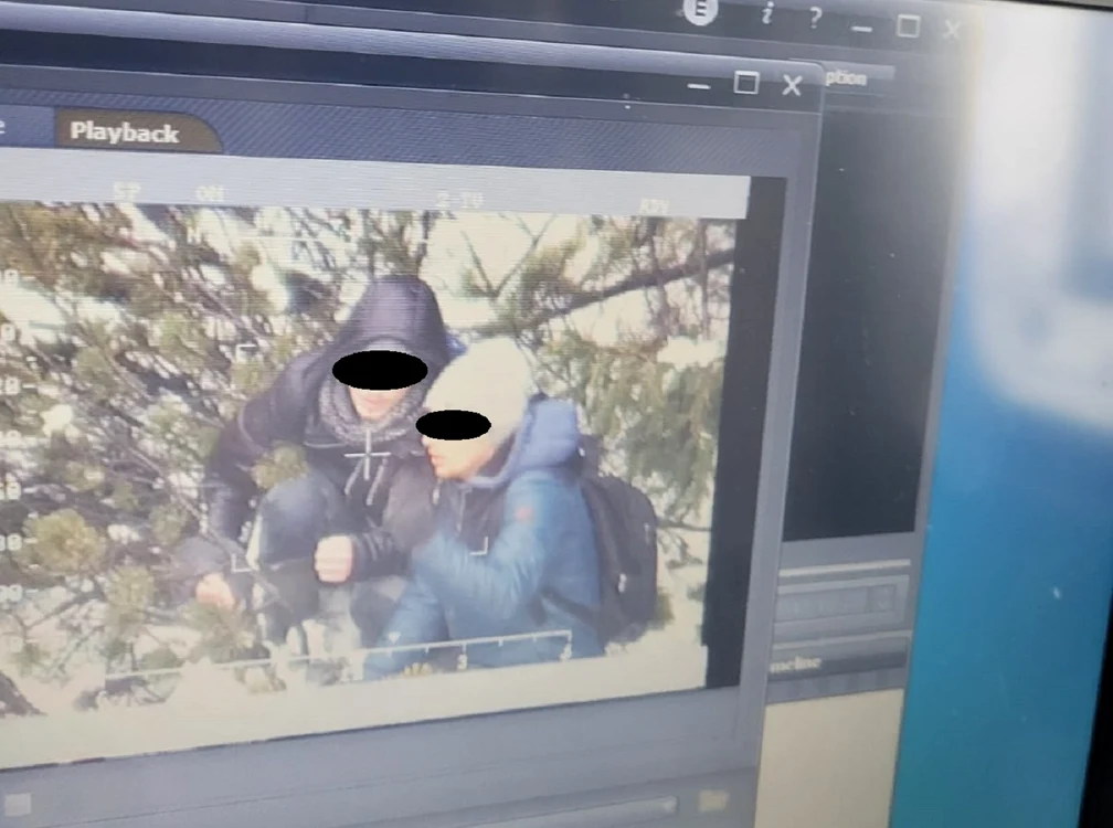 Doi dintre cei patru, văzuți cu ajutorul camerelor  FOTO ITPF Sighetu Marmației