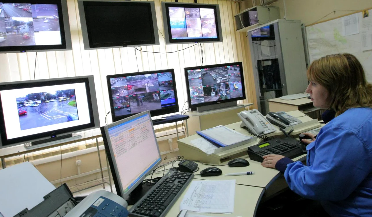 Oraşul va fi supravegheat de camere video (Foto Arhivă)