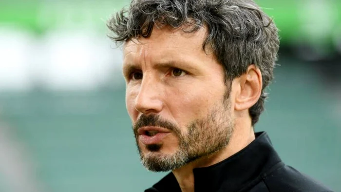 Marc van Bommel a comis-o la debutul său, la Wolfsburg