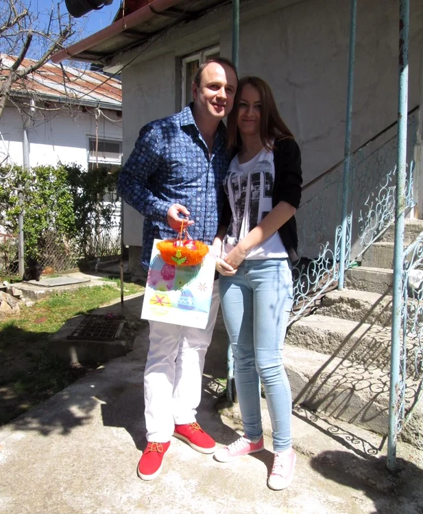 De 11 ani, actorul Grig Chiroiu o vizitează pe Mădălina, la Băile Govora