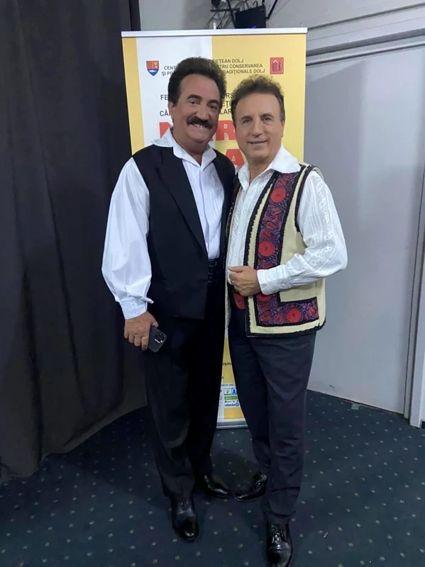 Îndrăgitul interpret de muzică populară a cântat o melodie în memoria bunului său prieten și coleg Petrică Mâțu Stoian