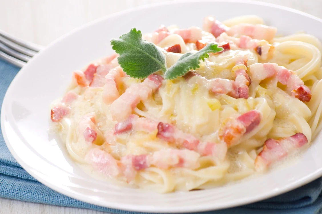Spaghete carbonara FOTO Shutterstock