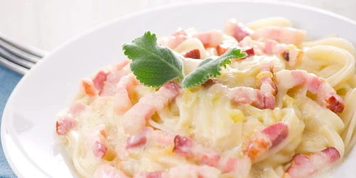 Carbonara Shutterstock