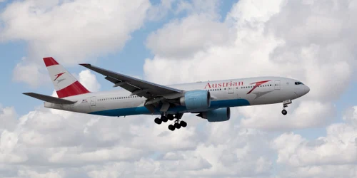 Boeing 777 Austrian Airlinesc shutterstock 334003853 jpg