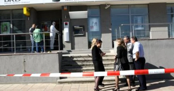 Galaţi: Sârbul bănuit de jaf a schimbat bani la agenţia prădată