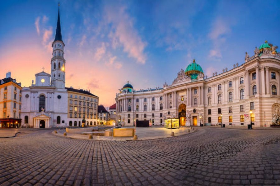 Viena a devenit „noul centru de spionaj al Rusiei“, avertizează oficiali ai serviciilor de informații