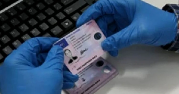 Polițiștii au descoperit că documentul era contrafăcut