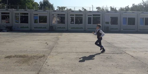 Primele clase din Timişoara în containere modulare