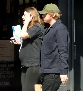 2 rupert grint tata 1 jpg jpeg